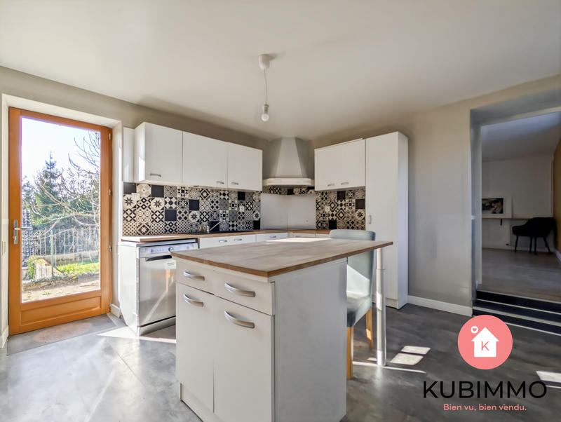 Maison - 133 m² - 6 pièces