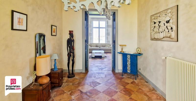 Maison - 520 m² - 17 pièces