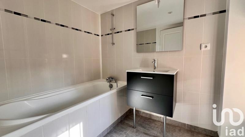 Maison de village - 80 m² - 4 pièces