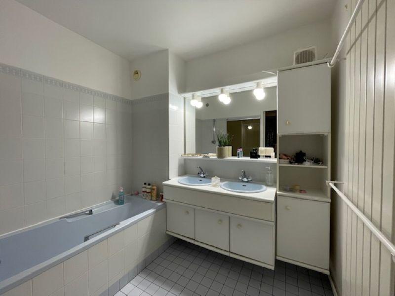 Appartement - 100 m² - 5 pièces