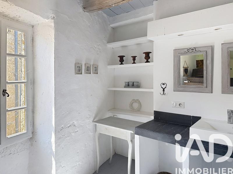 Maison de village - 260 m² - 8 pièces