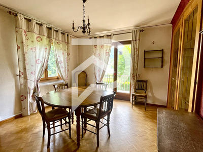 Maison - 137 m² - 6 pièces