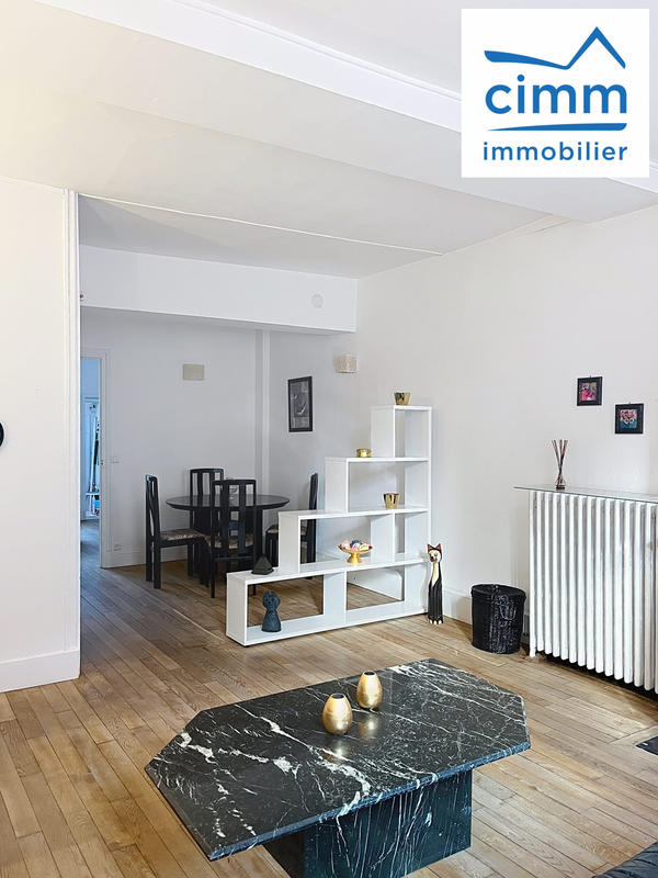 Maison traditionnelle - 159 m² - 4 pièces