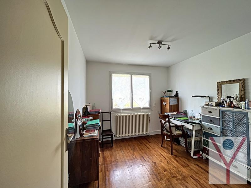 Maison - 208 m² - 6 pièces