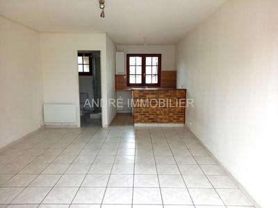 Studio - 26 m² - 1 pièce