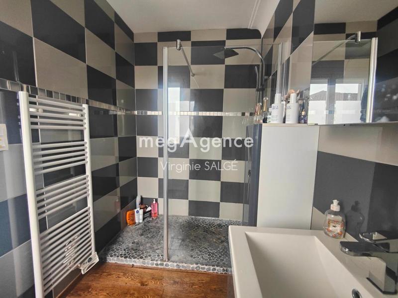 Maison - 164 m² - 6 pièces