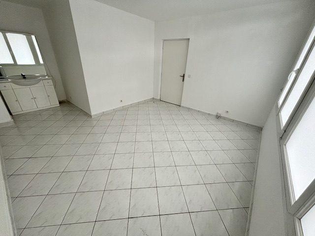 Appartement - 18 m² - 1 pièce