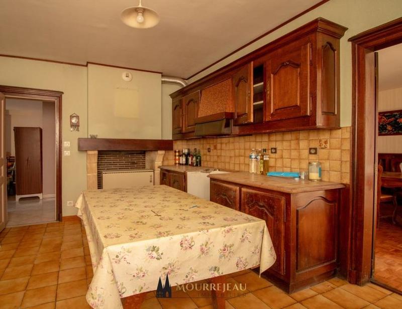 Maison de ville - 480 m² - 19 pièces