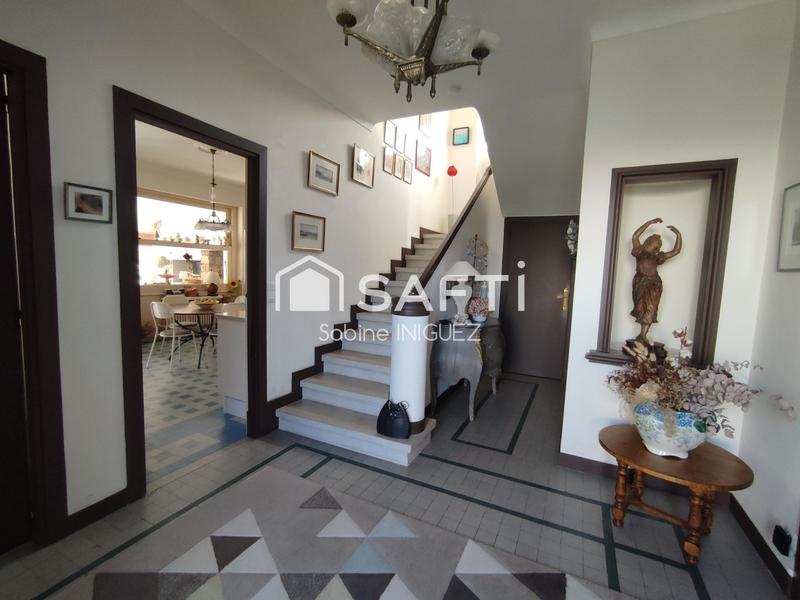 Maison - 169 m² - 7 pièces