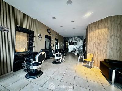 Immeuble - 186 m² - 6 pièces