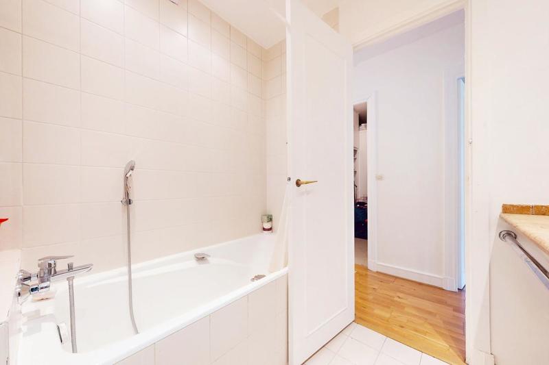 Appartement - 112 m² - 4 pièces