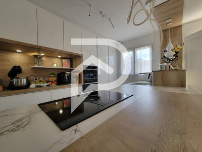 Maison - 82 m² - 3 pièces