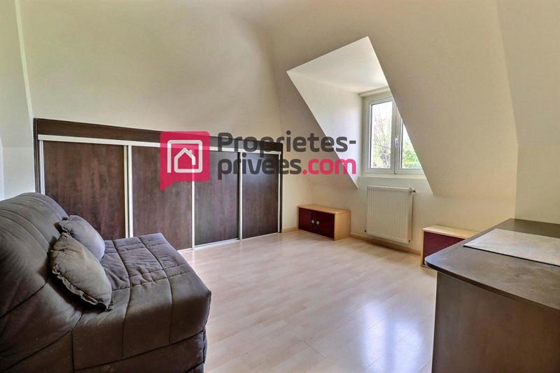 Maison - 260 m² - 7 pièces