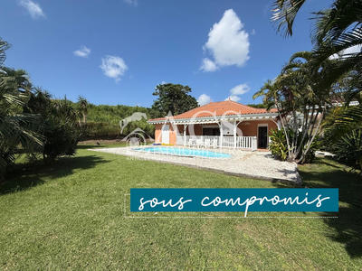 Villa - 96 m² - 4 pièces