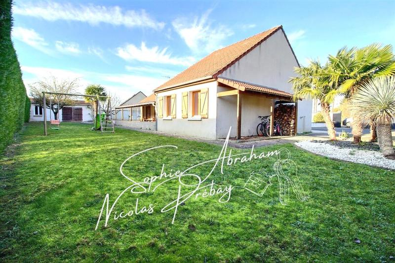 Maison - 115 m² - 6 pièces