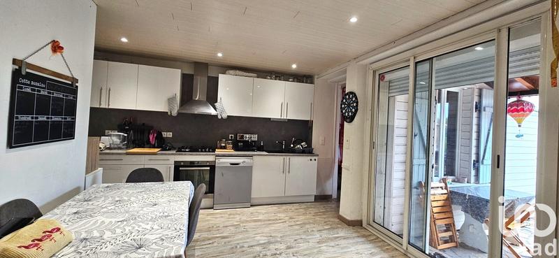 Maison - 100 m² - 5 pièces