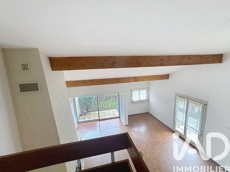 Maison - 104 m² - 4 pièces