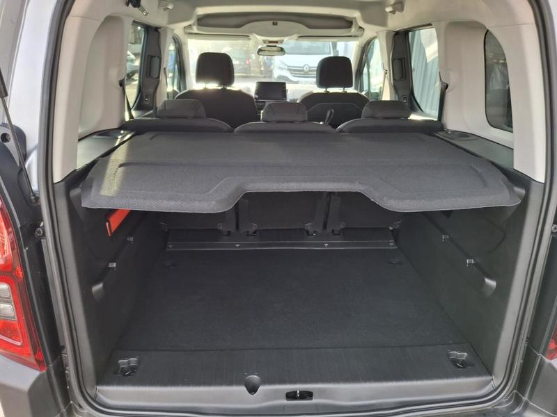 Citroën Berlingo 1,5BlueHDI130cv Shine ttes options