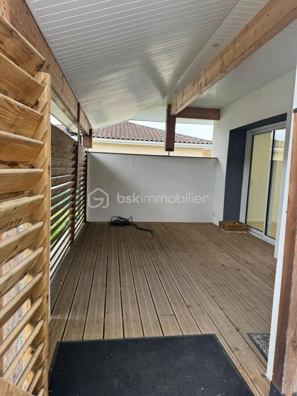 Local commercial - 125 m² - 5 pièces