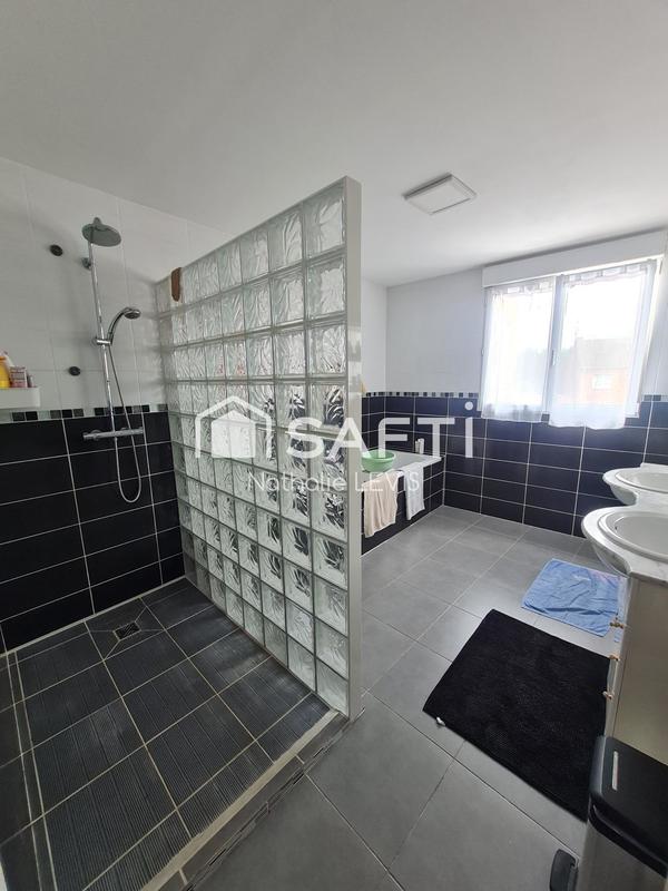 Maison - 176 m² - 6 pièces