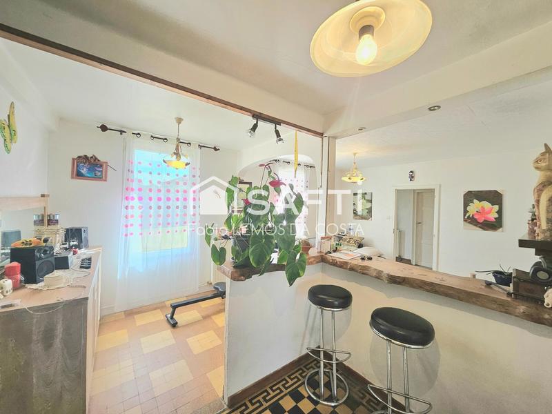 Maison - 110 m² - 6 pièces