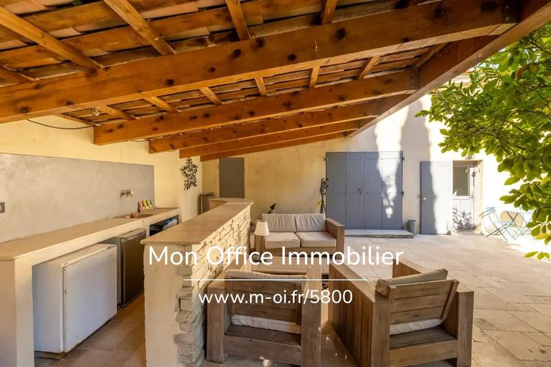 Corps de ferme - 203 m² - 6 pièces