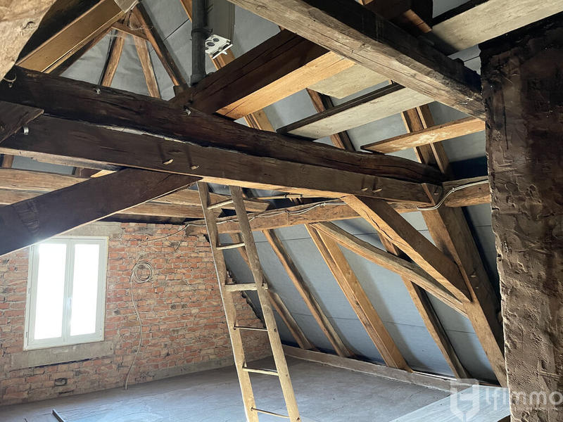 Immeuble - 261 m² - 9 pièces