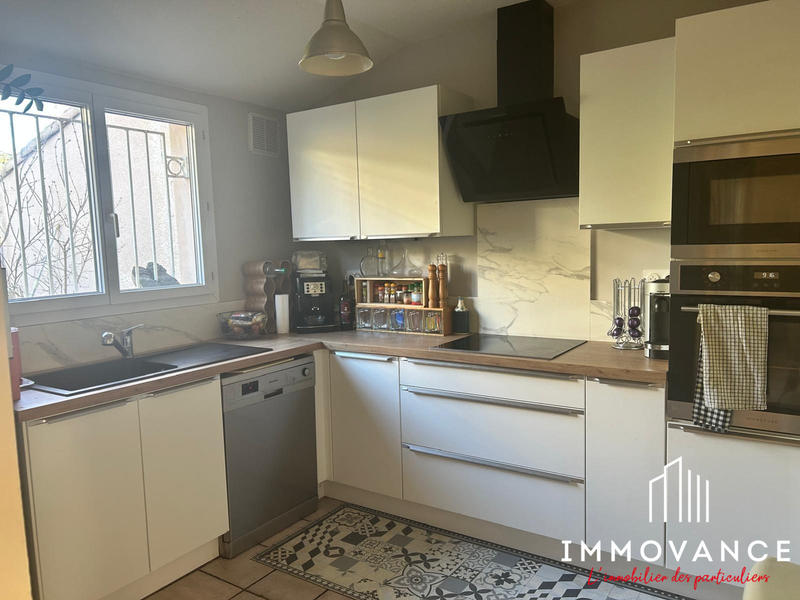 Maison - 80 m² - 4 pièces