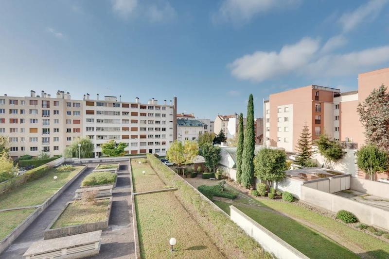 Appartement - 115 m² - 4 pièces