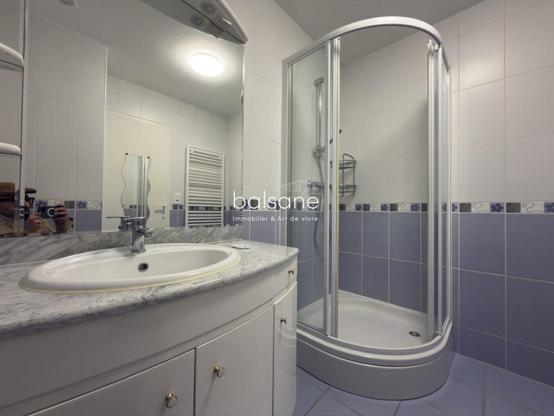 Maison - 96 m² - 6 pièces