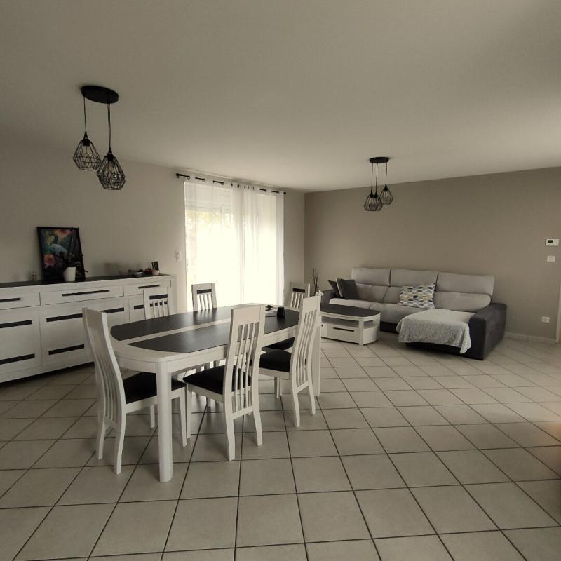 Maison - 180 m² - 7 pièces