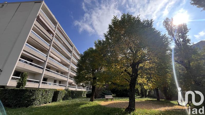 Studio - 25 m² - 1 pièce