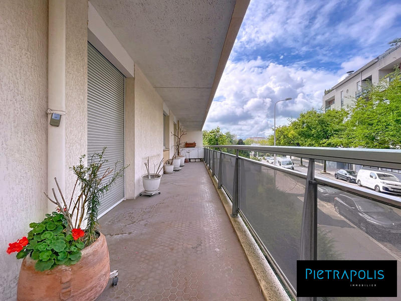 Appartement - 74 m² - 3 pièces