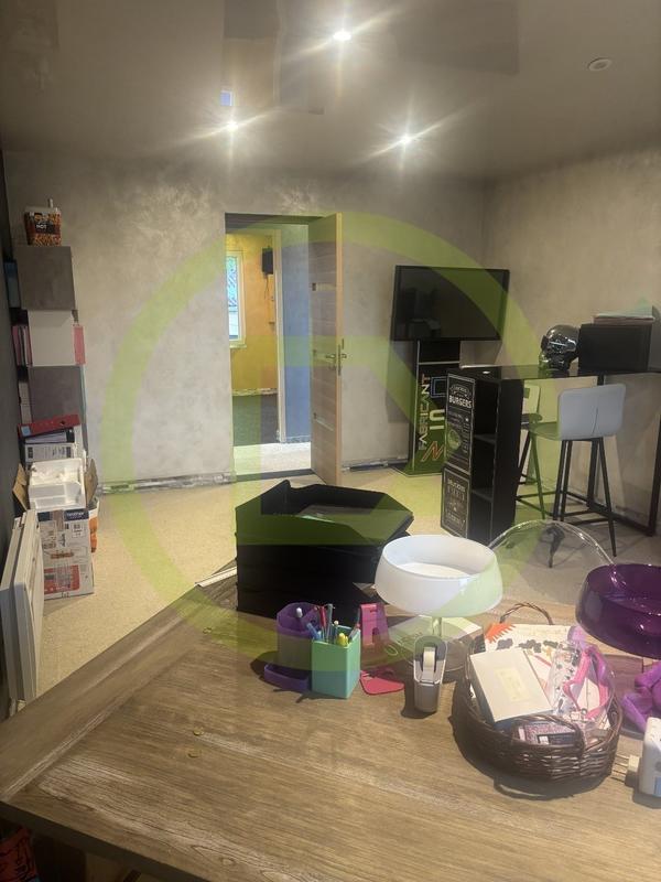 Local d'activités - 123 m² - 3 pièces