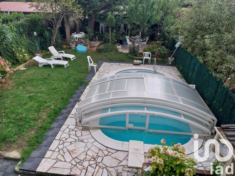 Maison - 100 m² - 6 pièces