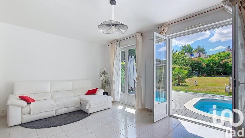 Maison - 135 m² - 7 pièces