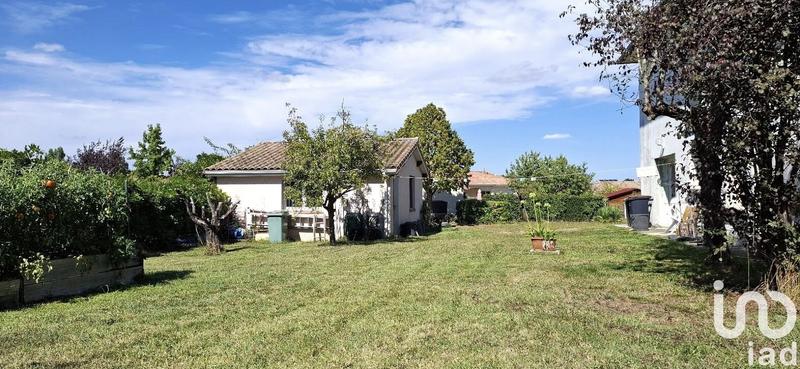 Maison - 270 m² - 10 pièces