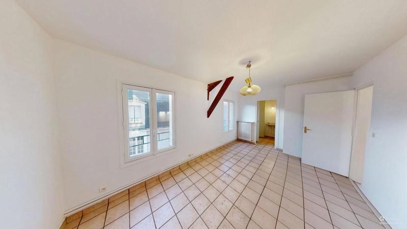 Appartement - 82 m² - 4 pièces