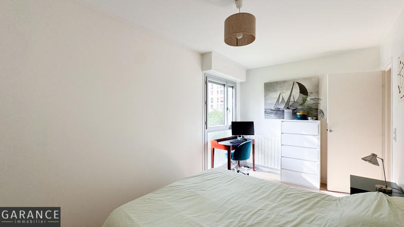 Appartement - 93 m² - 4 pièces