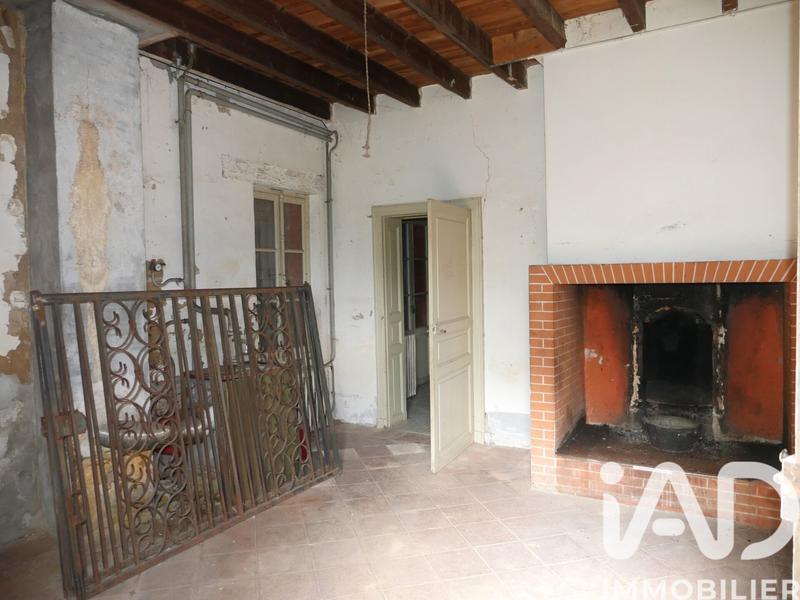 Maison - 230 m² - 6 pièces