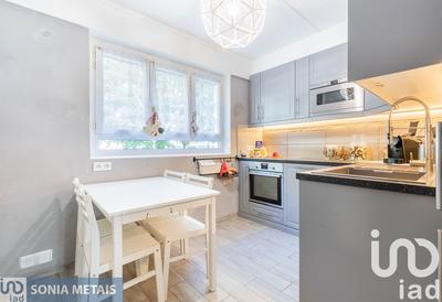 Appartement - 84 m² - 5 pièces