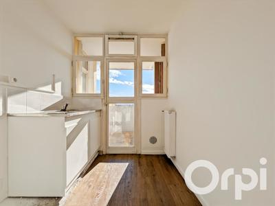 Appartement - 76 m² - 4 pièces