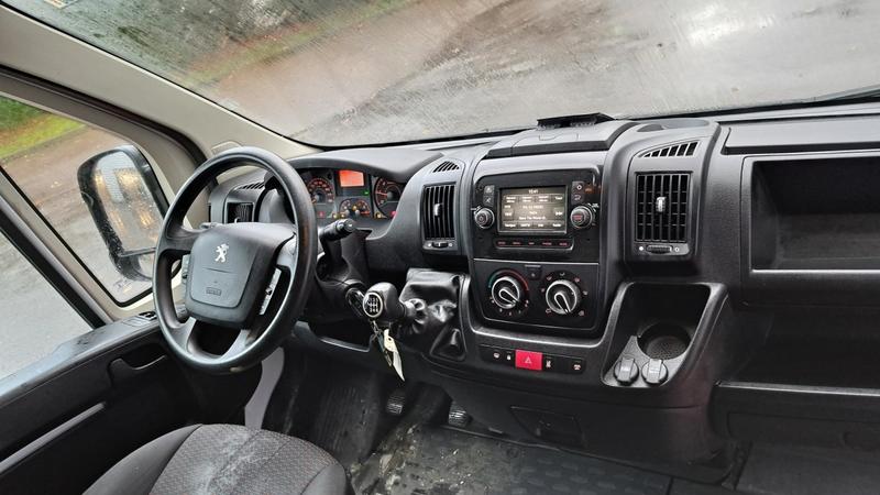 Peugeot Boxer Fourgon Tole 333 L2h2 Bluehdi 140 Ss Asphalt