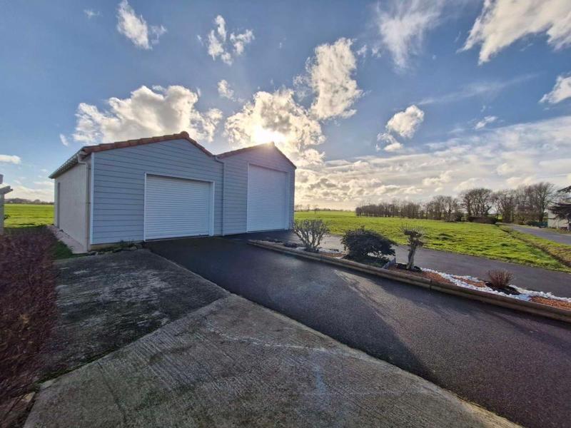 Maison - 92 m² - 4 pièces