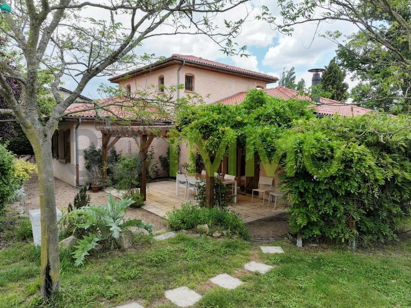 Maison - 135 m² - 5 pièces