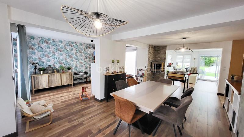 Pavillon - 172 m² - 9 pièces