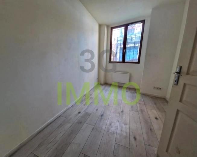 Immeuble - 167 m² - 8 pièces