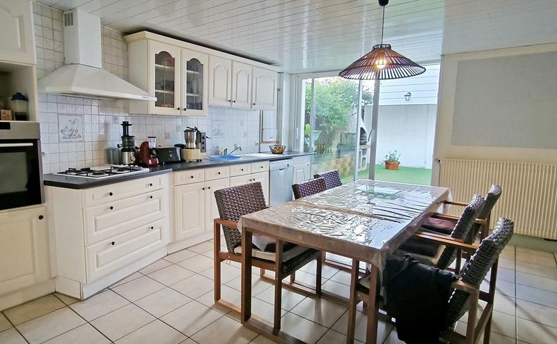 Maison - 139 m² - 6 pièces