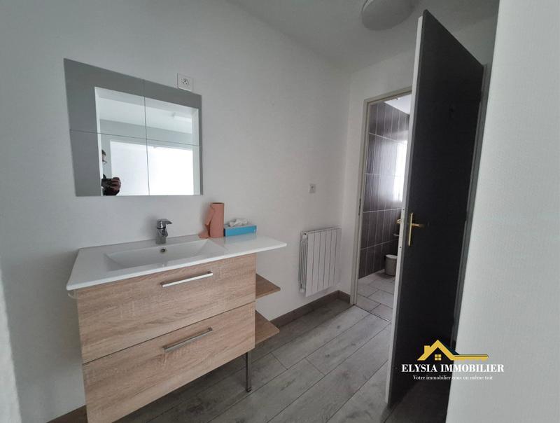 Local commercial - 76 m² - 2 pièces