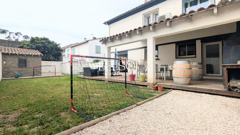 Maison traditionnelle - 155 m² - 5 pièces